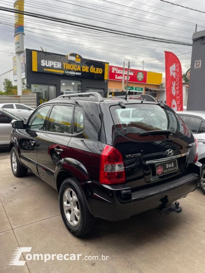 TUCSON 2.0 GL 2WD 16V