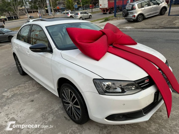 JETTA 2.0 TSI Highline 200cv