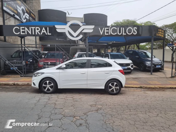 ONIX 1.4 MPFI LTZ 8V