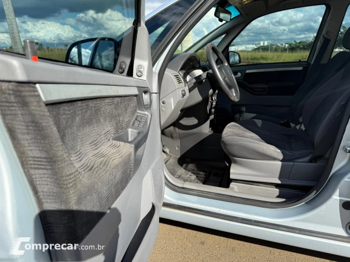 MERIVA 1.8 MPFI Maxx 8V