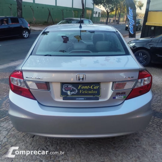 Civic Sedan LXR 2.0 Flexone 16V Aut. 4p