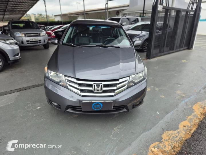 CITY Sedan LX 1.5 Flex 16V 4p Aut.