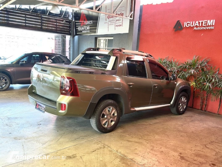 DUSTER OROCH 2.0 16V FLEX DYNAMIQUE 4P AUTOMÁTICO