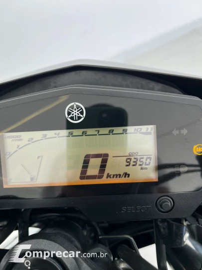 FAZER 250