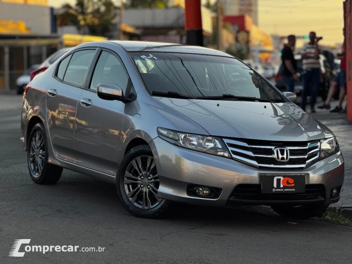 CITY Sedan LX 1.5 Flex 16V 4p Aut.