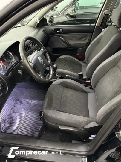 GOLF 1.6 MI Tech 8V