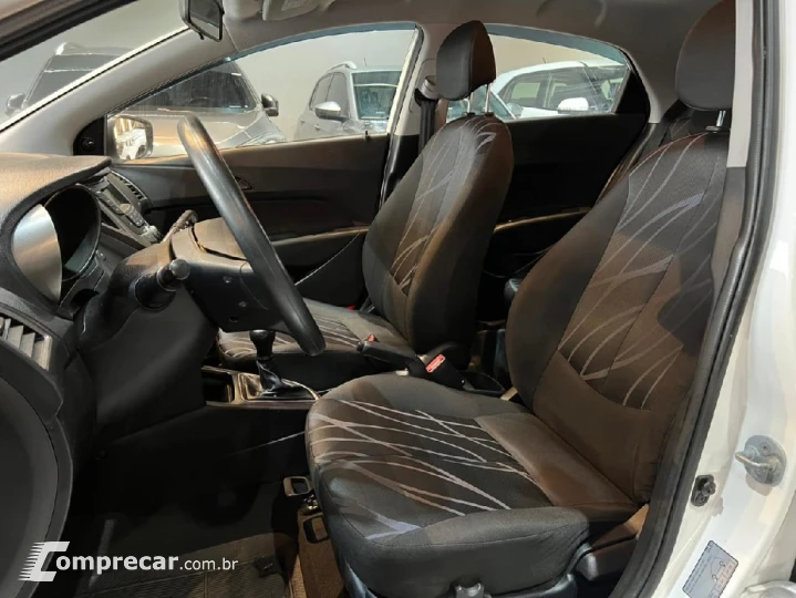 HB20 1.0 COMFORT PLUS 12V FLEX 4P MANUAL