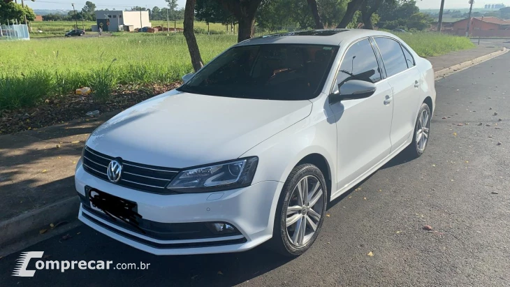 JETTA 2.0 TSI Highline 211cv