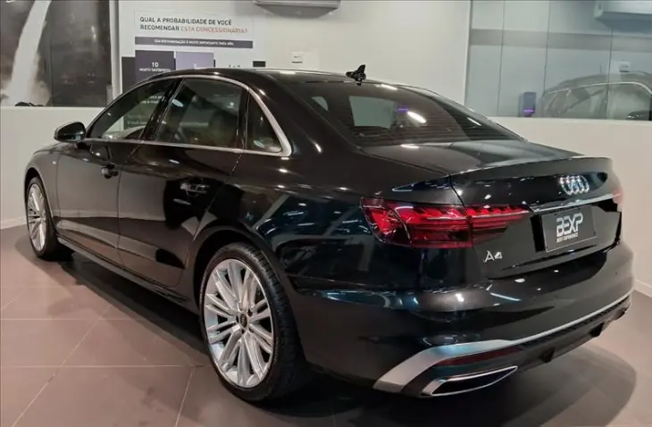 A4 2.0 TFSI Mhev S Line S Tronic