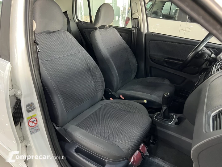 FOX 1.6 MI 8V FLEX 4P MANUAL