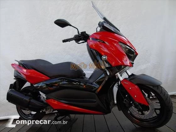YAMAHA XMAX ABS