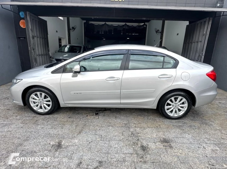 CIVIC 2.0 LXR 16V