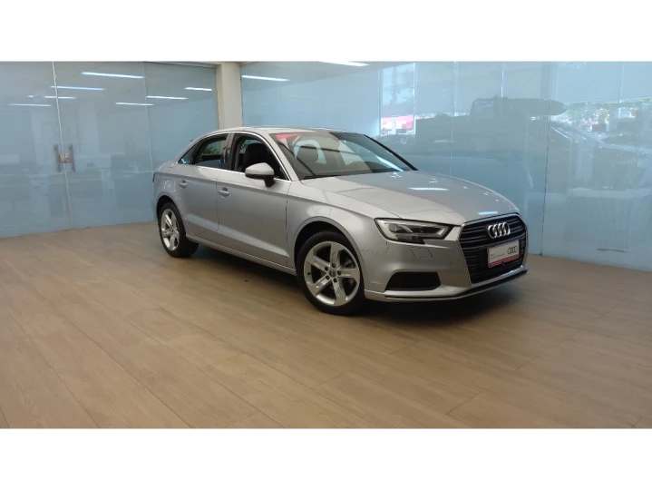 A3 1.4 TFSI Prestige Plus S Tronic