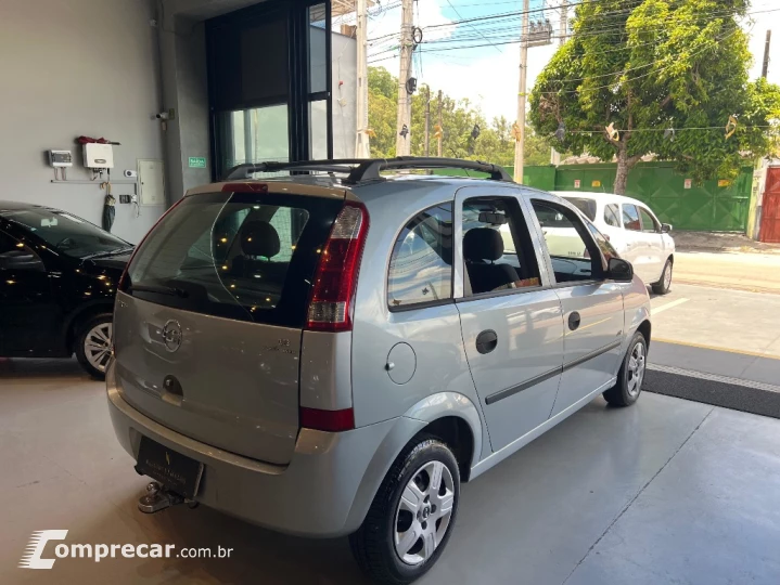 MERIVA 1.8 MPFI JOY 8V