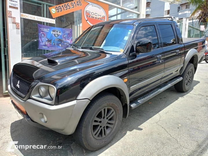 L 200 Outdoor 2.5 HPE 4X4 CABINE DUPLA TURBO DIESEL INTERCOO