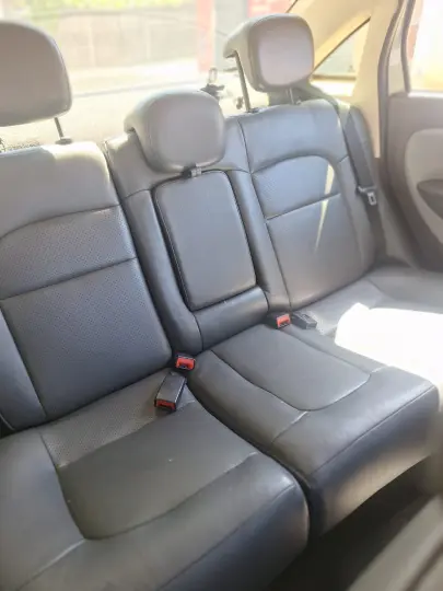 LINEA 1.8 Absolute 16V