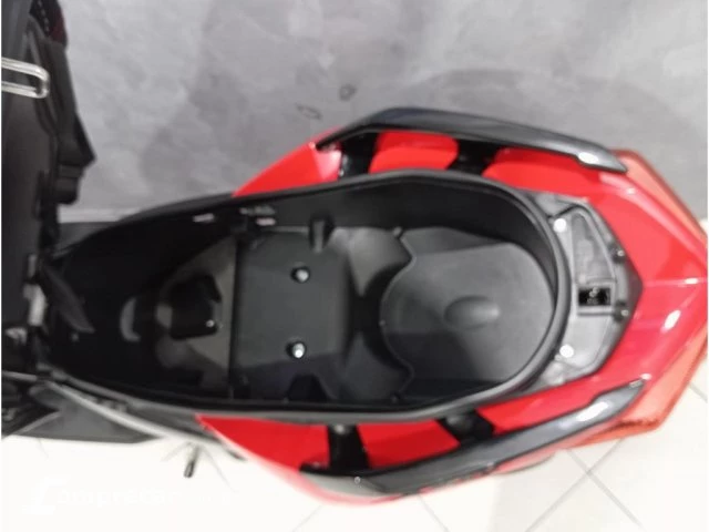 XMAX ABS - Scooter