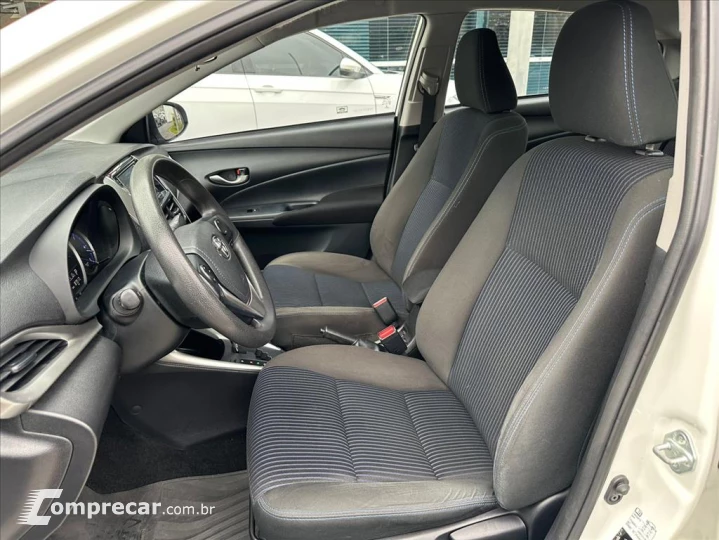 YARIS 1.5 16V FLEX SEDAN XL PLUS CONNECT MULTIDRI