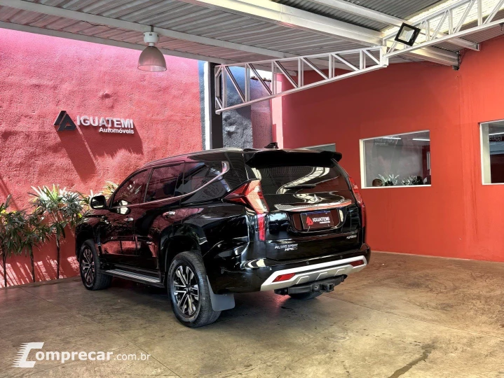 PAJERO SPORT 2.4 16V MIVEC TURBO DIESEL HPE-S AWD AUTOMÁTICO