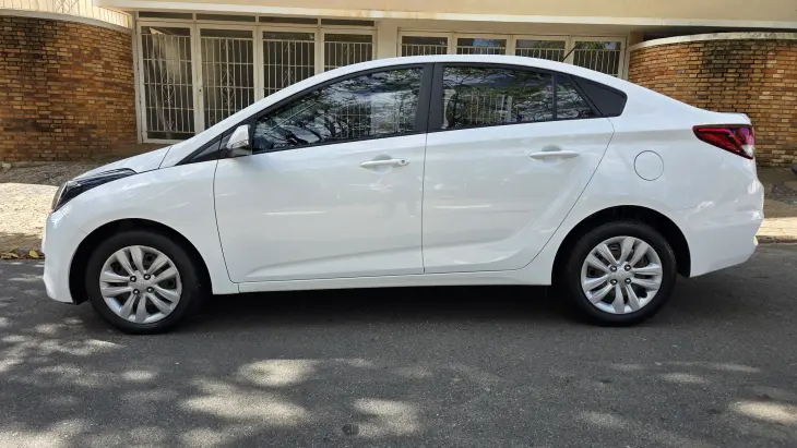 HB20S 1.6 Comfort Plus Automatico