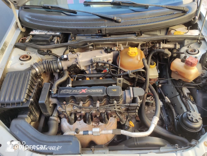 CORSA 1.0 MPFI Super Sedan 8V