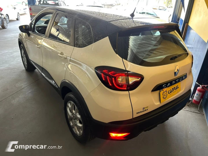 CAPTUR Life 1.6 16V Flex 5p Aut.