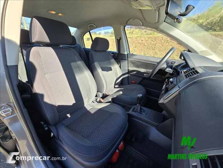 POLO SEDAN 1.6 MI Comfortline 8V