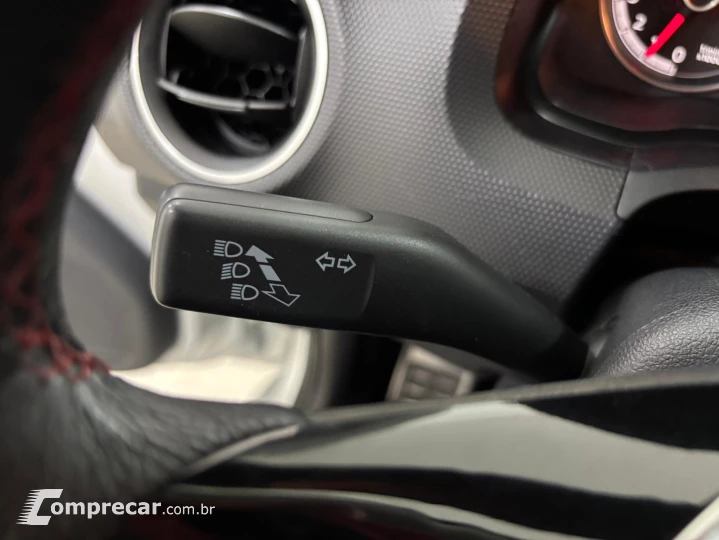 UP 1.0 170 TSI TOTAL FLEX CONNECT 4P MANUAL