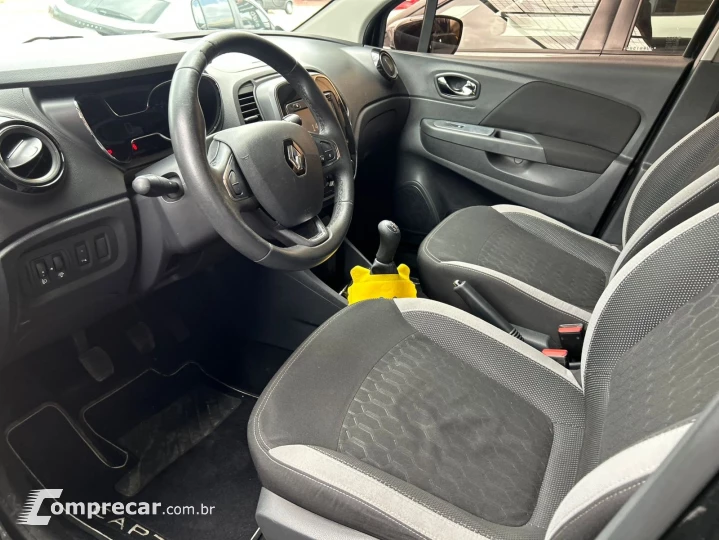 CAPTUR Zen 1.6 16V Flex 5p Mec.