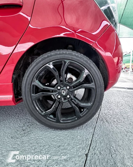 SANDERO 2.0 16V RS
