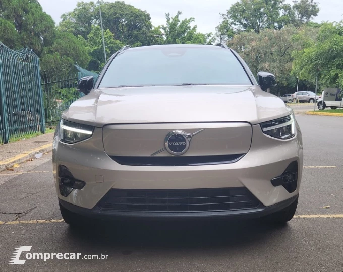 XC40 P8 Recharge Twin Electric Ultimate AWD