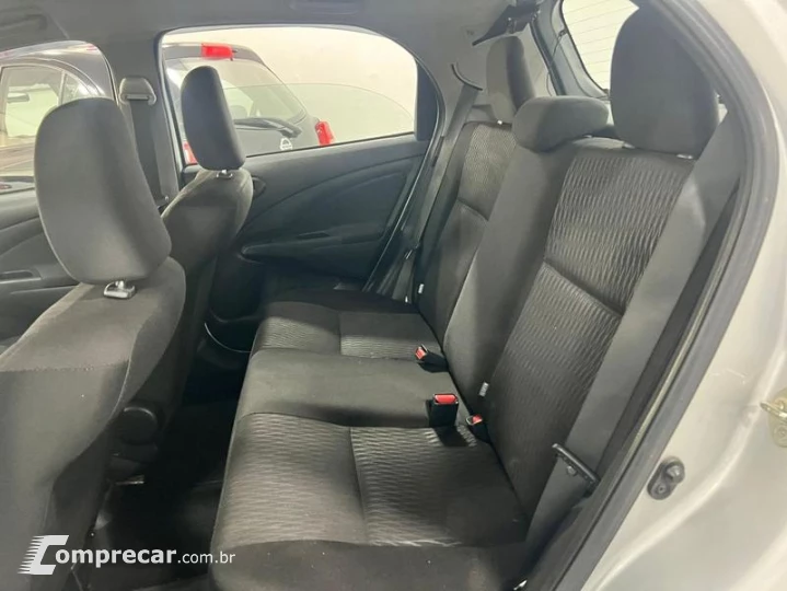 ETIOS HB X 13L MT