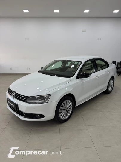 JETTA 2.0 TSI Highline 211cv