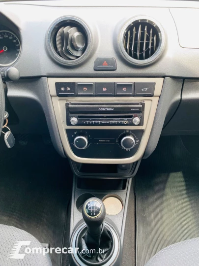 VOYAGE 1.0 MI 8V