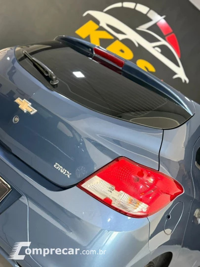ONIX HATCH LT 1.0 8V FlexPower 5p Mec.