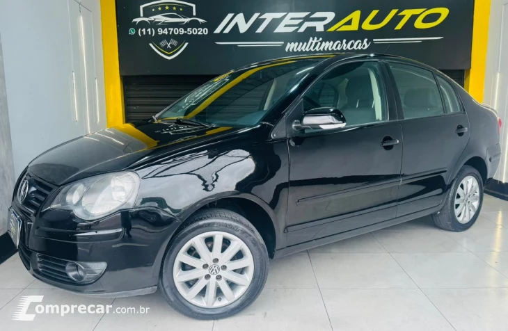 POLO SEDAN 1.6 MI Comfortline 8V