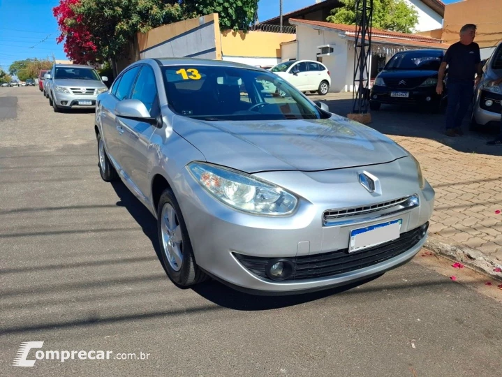Fluence 2.0 Dynamique 16V Flex 4P Manual