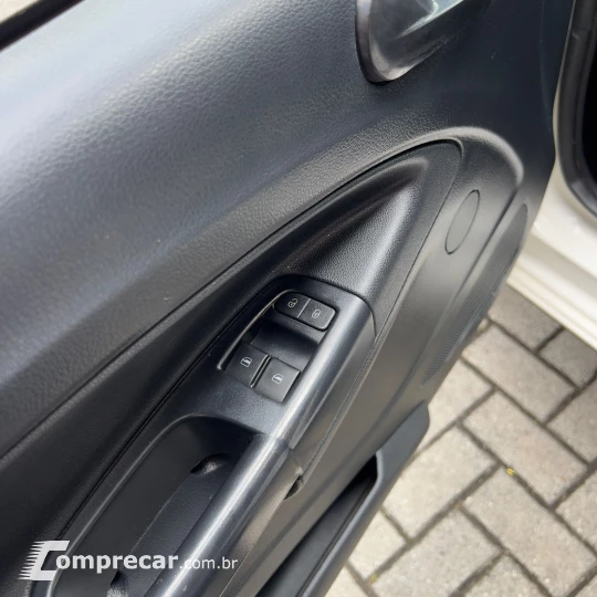 Saveiro Robust 1.6 Total Flex 8V