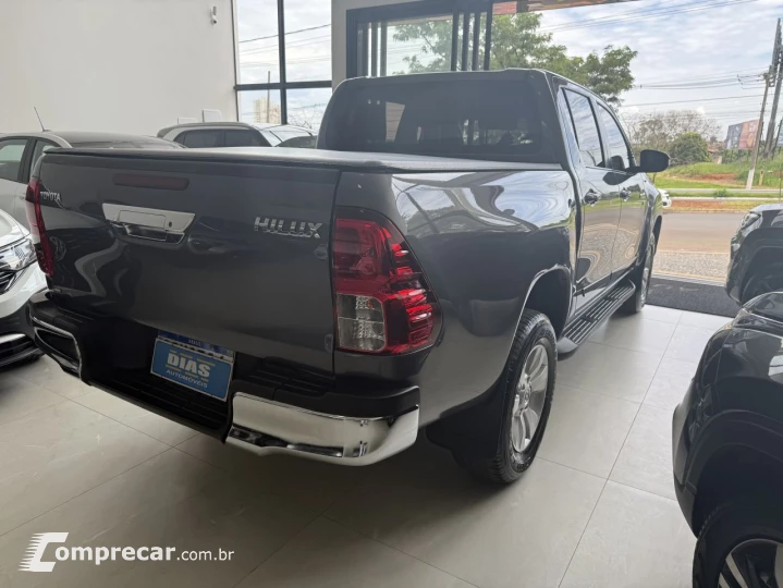 Hilux Caminhonete 2.7 16V 4P SR CABINE DUPLA AUTOMÁTICO