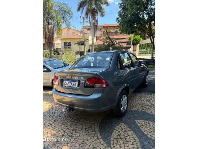 CLASSIC 1.0 MPFI LS 8V FLEX 4P MANUAL