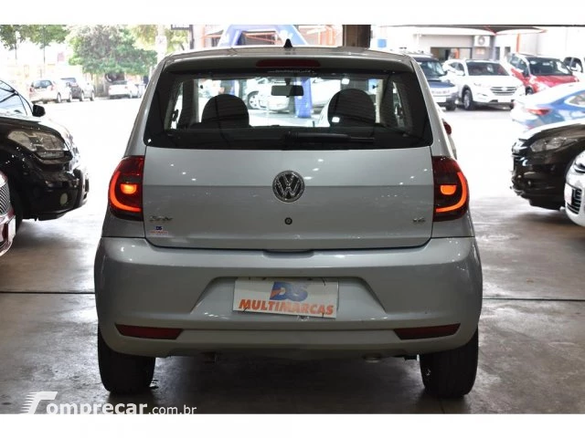 FOX - 1.6 MI 8V 4P MANUAL