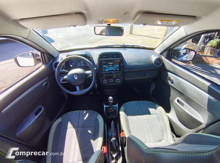 Kwid Outside 1.0