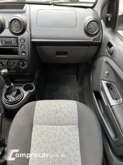 FIESTA 1.0 MPI First Sedan 8V
