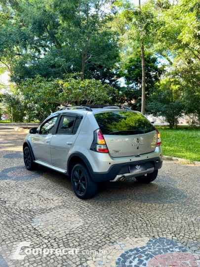 SANDERO 1.6 16V SCE Stepway