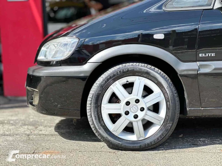 ZAFIRA 2.0 MPFI ELITE 8V FLEX 4P AUTOMÁTICO