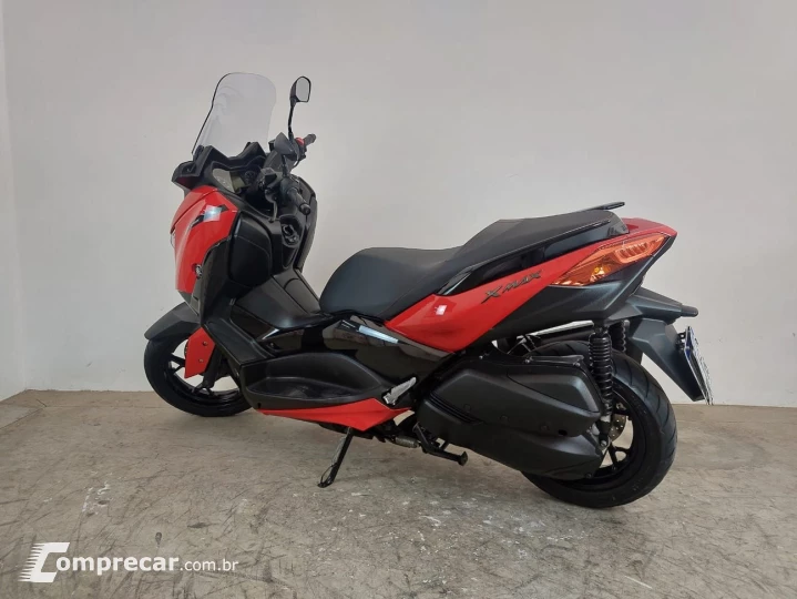 YAMAHA XMAX ABS