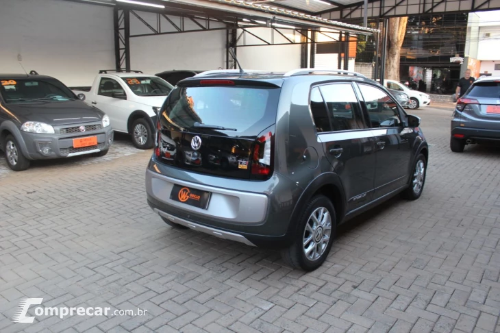 Cross UP 1.0 12V 4P TSI FLEX