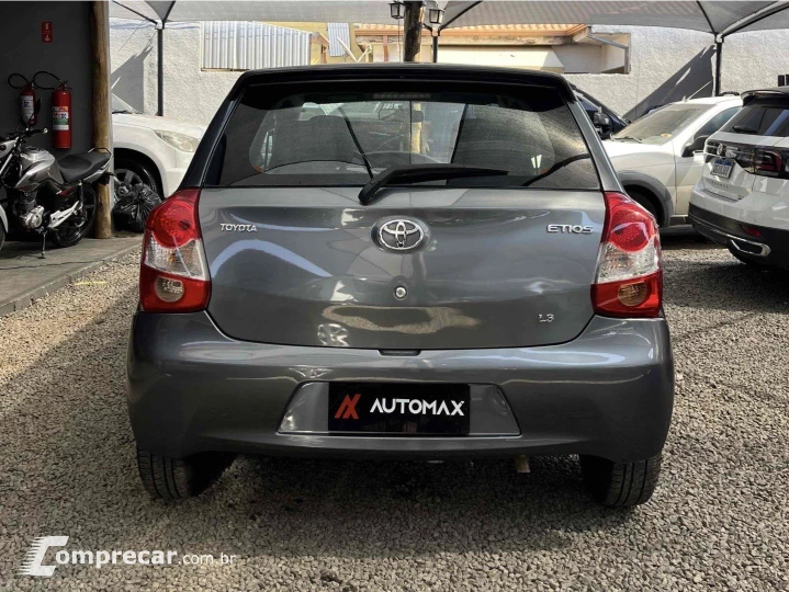 ETIOS 1.3 XS 16V FLEX 4P MANUAL