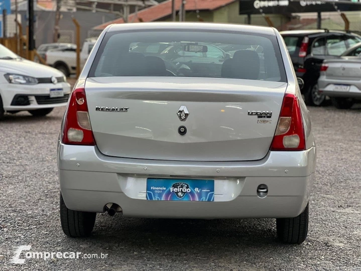 Logan 1.6 Expression 8V Flex 4P Manual