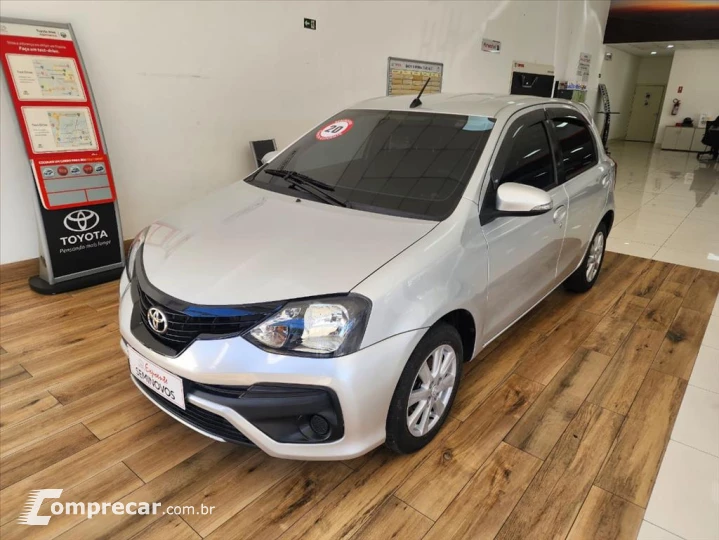 ETIOS 1.5 X PLUS 16V FLEX 4P AUTOMÁTICO